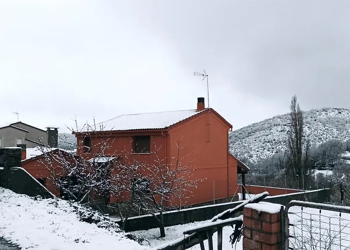 Дом отдыха Canales *